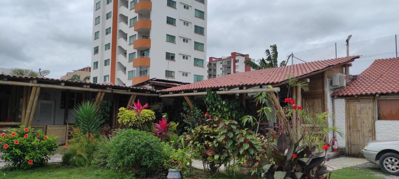 Caramba Hospedaje Hotel Tonsupa Exterior photo